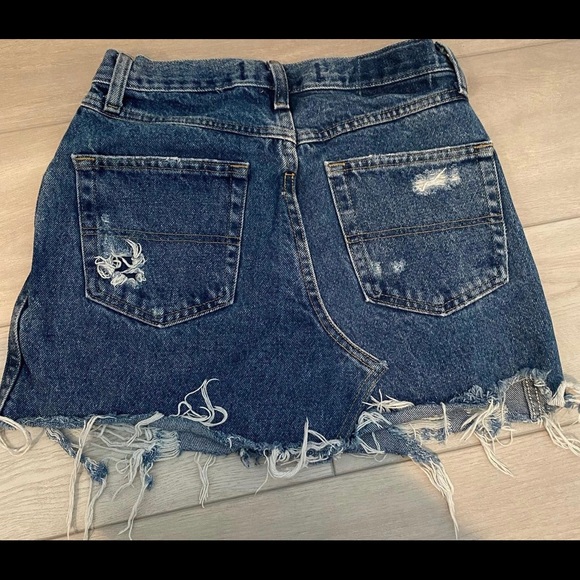 Blue jean skirt from LF - Picture 2 of 2